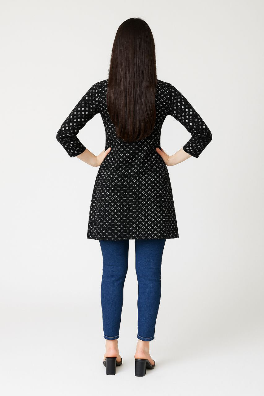 LEHZA Printed Kurti – Elegently Designed (Black)