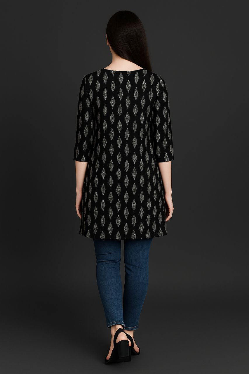 LEHZA Printed Kurti – Elegently Designed (Black)