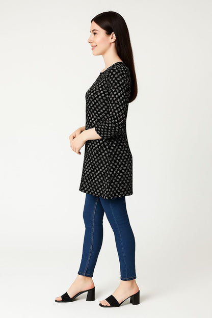 LEHZA Printed Kurti – Elegently Designed (Black)