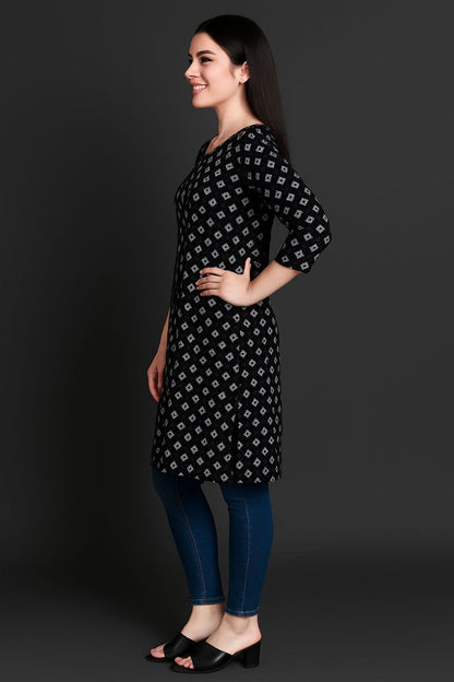 LEHZA Printed Kurti – Elegently Designed (Black)